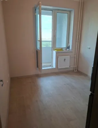 1-к. кв., 35 м², ст. м. Комендантский проспект