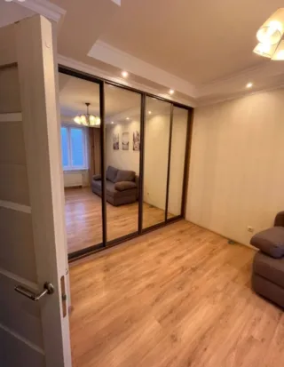 1-к. кв., 33 м², ст. м. Улица Дыбенко