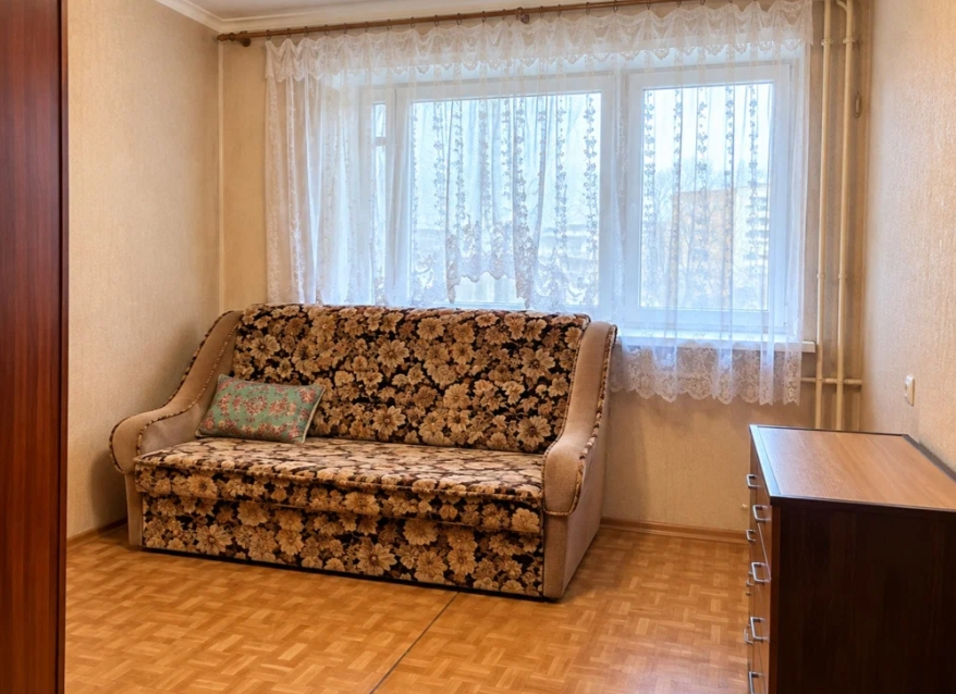 Комната, 12 м², ст. м. Пионерская