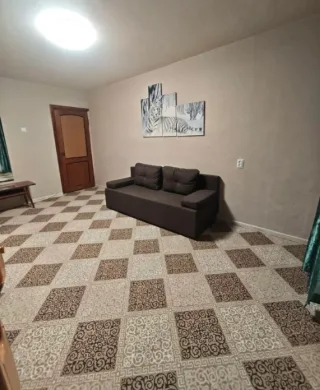 2-к. кв., 45 м², ст. м. Улица Дыбенко