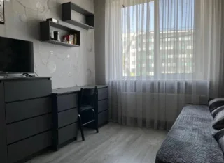 1-к. кв., 30 м², ст. м. Улица Дыбенко