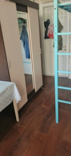 Комната, 11 м², ст. м. Нарвская