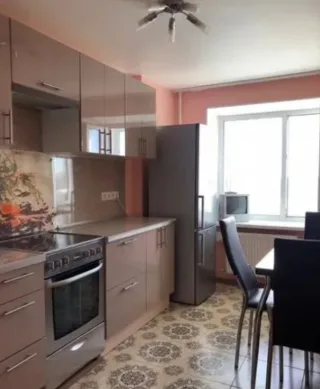 1-к. кв., 38 м², ст. м. Озерки