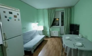 1-к. кв., 38 м², ст. м. Парнас