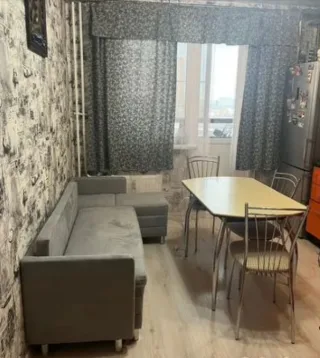 2-к. кв., 57 м², ст. м. Парнас
