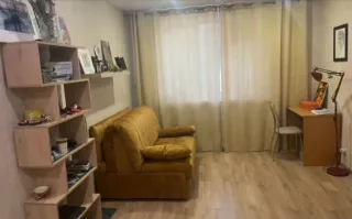 2-к. кв., 57 м², ст. м. Парнас