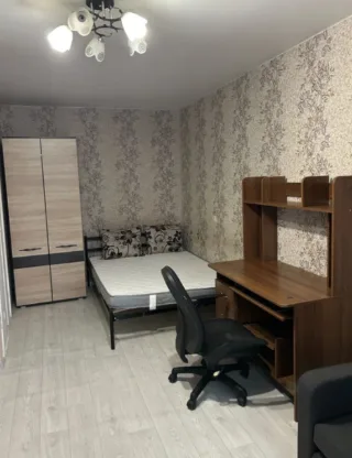 1-к. кв., 32 м², ст. м. Площадь Ленина
