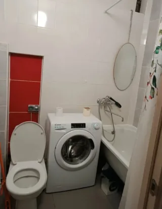 3-к. кв., 55 м², ст. м. Академическая