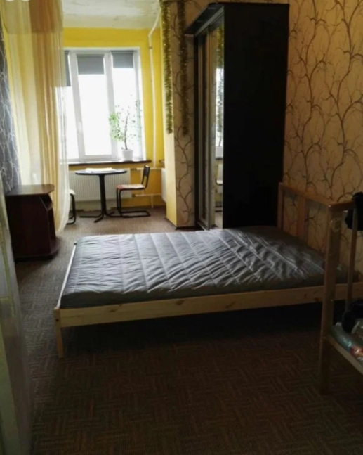 Комната, 20 м², ст. м. Горный институт