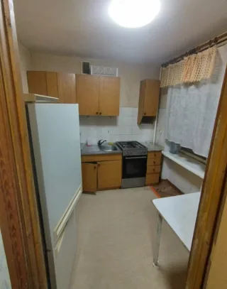 3-к. кв., 57 м², ст. м. Проспект Ветеранов