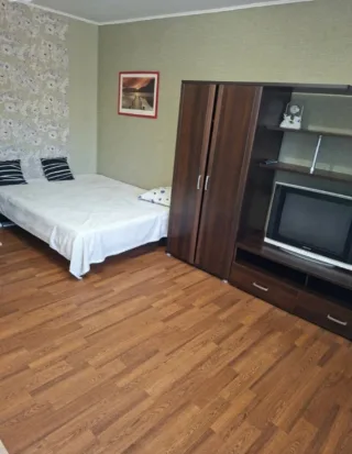 1-к. кв., 38 м², ст. м. Комендантский проспект